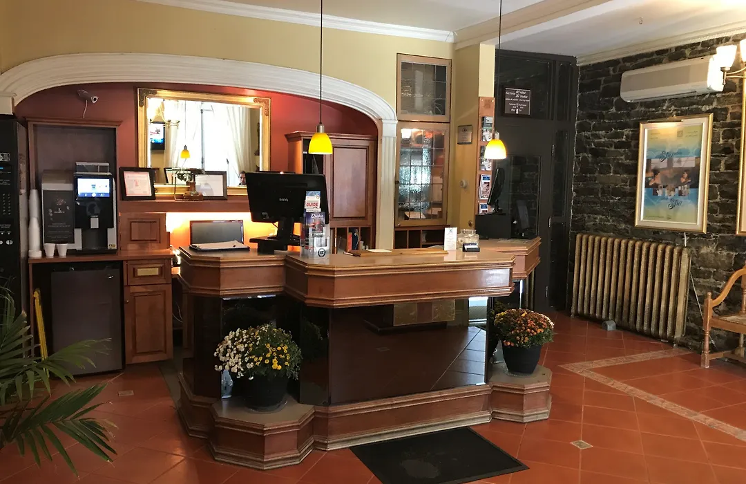 Hotel Acadia-1
